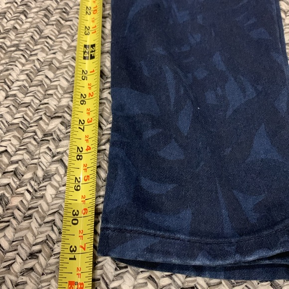 Buena Vista fitted jeans🔥Small - Picture 10 of 10